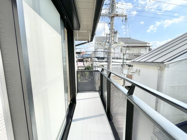 枚方市東船橋2丁目　中古一戸建てのバルコニー|外からの目が気にならないバルコニーで洗濯物が干せます
