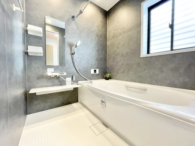 枚方市東船橋2丁目　中古一戸建ての浴室|日々の疲れを癒すお風呂付です