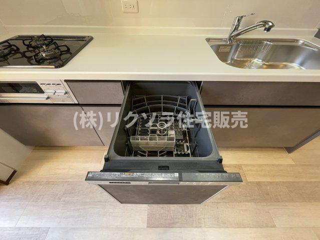 伊加賀西町　中古一戸建ての設備|食器洗い乾燥機
■物件内覧・資金計画相談・住宅ローン相談、リフォーム相談、お問合せ受付中■
※当日・翌日のご内覧、ご相談はお電話でのお問合せがスムーズです！