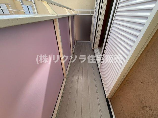 伊加賀西町　中古一戸建てのバルコニー|■物件内覧・資金計画相談・住宅ローン相談、リフォーム相談、お問合せ受付中■
※当日・翌日のご内覧、ご相談はお電話でのお問合せがスムーズです！