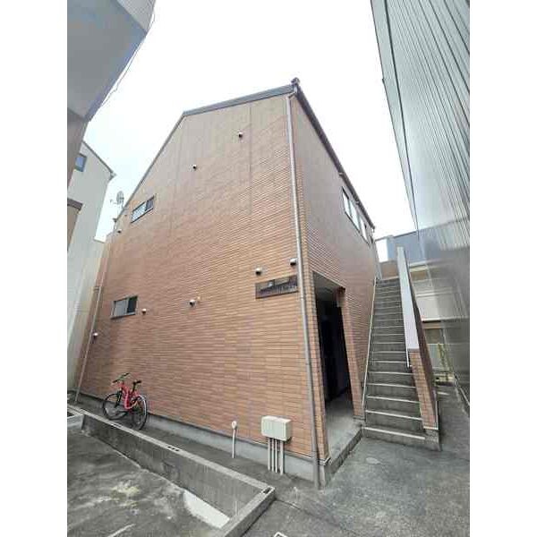 ペルカルロ白龍町　名古屋市賃貸　仲介手数料無料のエントランス