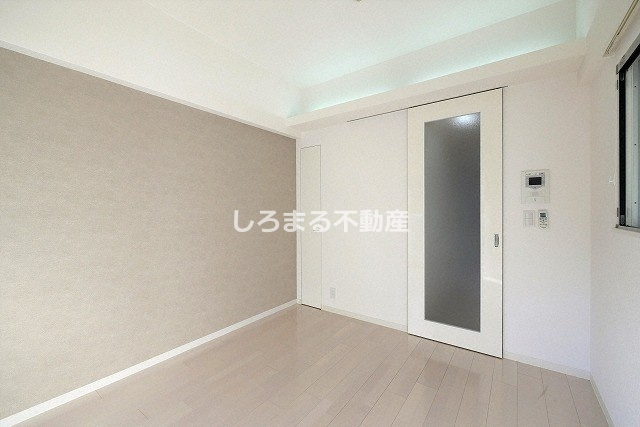 Ｐｒｉｍａｖｅｒａ　Ｎｉｓｈｉ　Ｓｈｉｎｓａｉｂａｓｈｉの居間・リビング