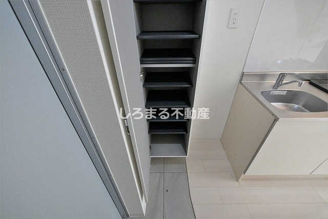 Ｐｒｉｍａｖｅｒａ　Ｎｉｓｈｉ　Ｓｈｉｎｓａｉｂａｓｈｉの収納