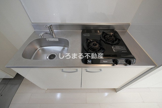 Ｐｒｉｍａｖｅｒａ　Ｎｉｓｈｉ　Ｓｈｉｎｓａｉｂａｓｈｉのキッチン