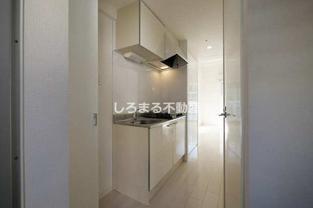 Ｐｒｉｍａｖｅｒａ　Ｎｉｓｈｉ　Ｓｈｉｎｓａｉｂａｓｈｉのキッチン