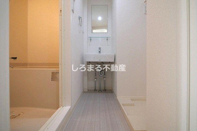 Ｐｒｉｍａｖｅｒａ　Ｎｉｓｈｉ　Ｓｈｉｎｓａｉｂａｓｈｉの洗面所