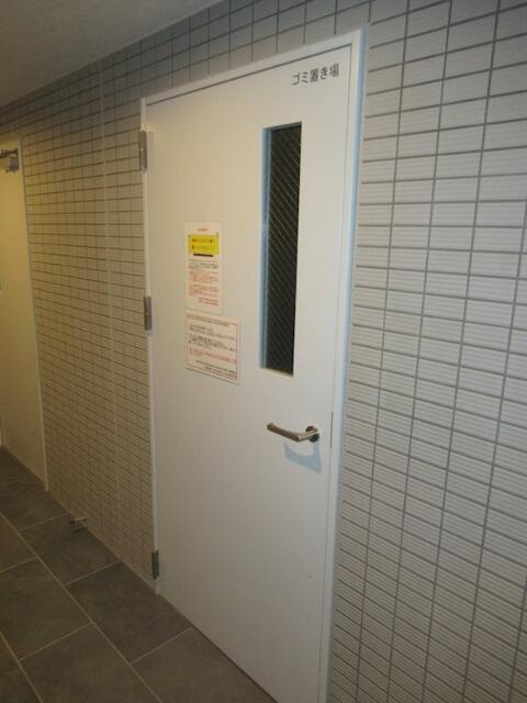 ＡＲＣＯＢＡＬＥＮＯ　ＭＵＳＡＳＨＩＫＯＹＡＭＡのその他共用部分|ゴミ捨て場 