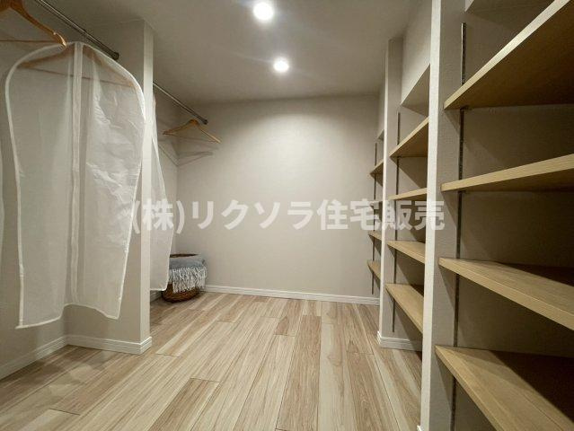 香里ケ丘ガーデンハイツの収納|■物件内覧・資金計画相談・住宅ローン相談、リフォーム相談、お問合せ受付中■
※当日・翌日のご内覧、ご相談はお電話でのお問合せがスムーズです！