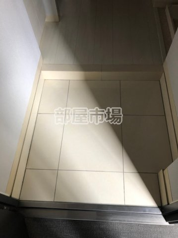 グランスタイル浅草の玄関