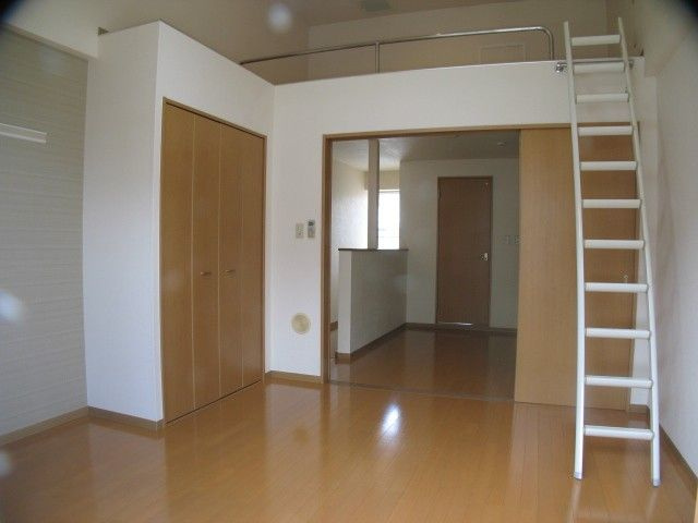 プランドール(埼玉)の居間・リビング