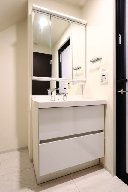 フルセイル品川の独立洗面台