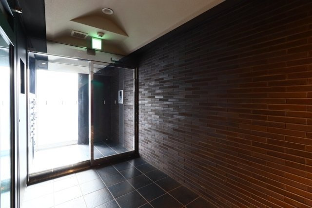 フルセイル品川のエントランス