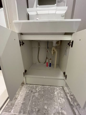 AILE中山寺の洗面所|広い洗面スペース