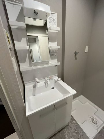 AILE中山寺の洗面所|脱衣スペースもあります