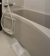 APRILE南森町の浴室