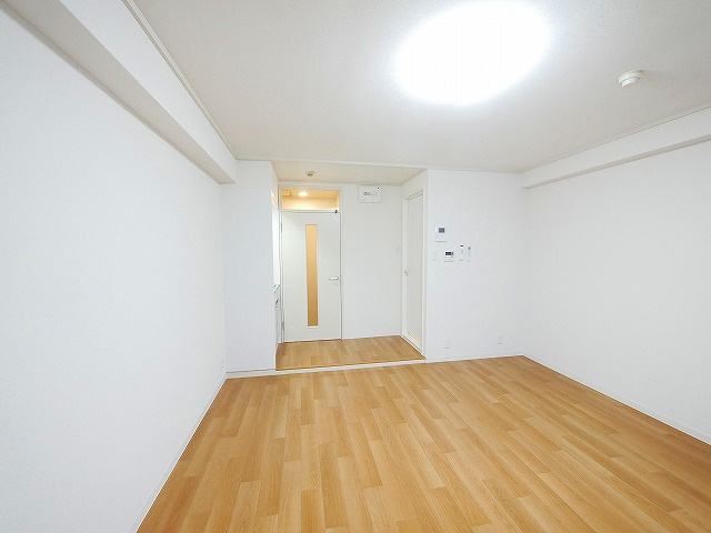 コーポ三和新大宮Ⅰ号館の洋室