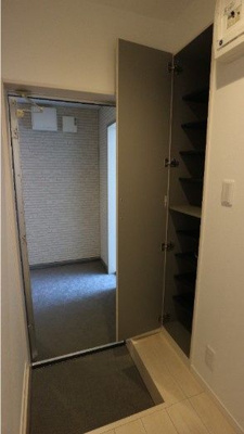 【玄関】 |  REGALEST東川口