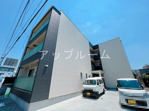 オプティマル勝川の外観