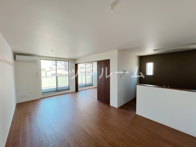 オプティマル勝川の内装