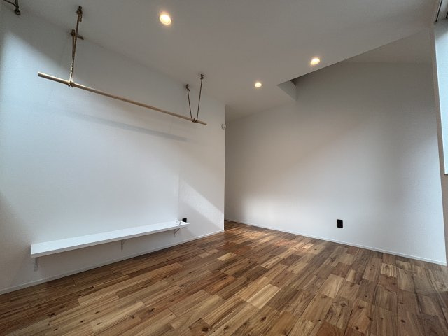 千石4丁目戸建の洋室|2階：6帖洋室