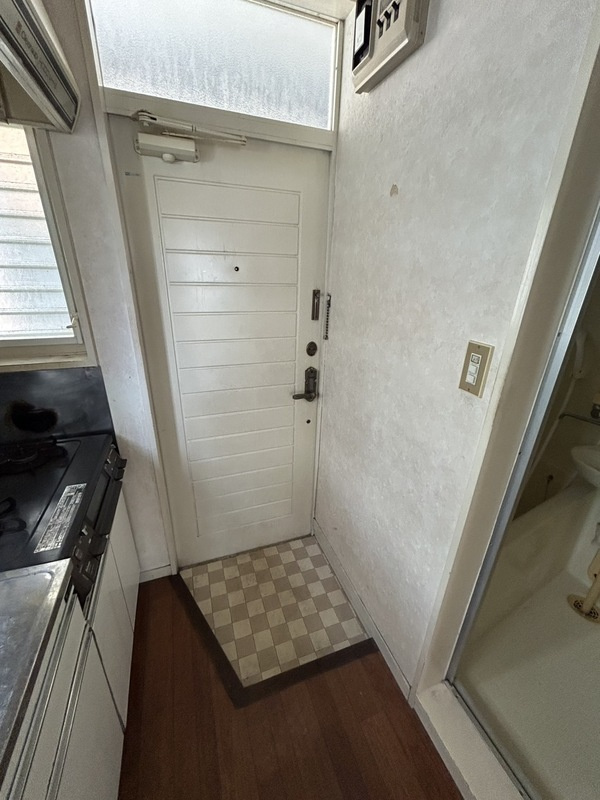 リードメゾンⅤの玄関