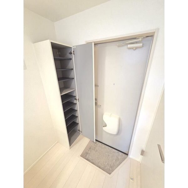 アーバンコート堀田　名古屋市賃貸　仲介手数料無料の玄関