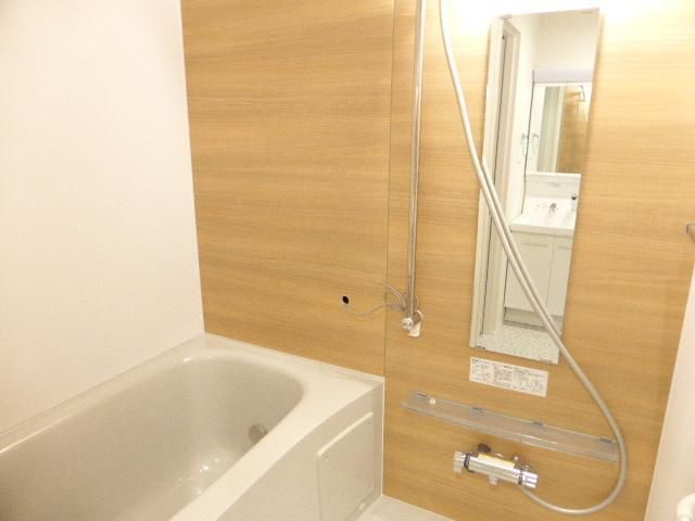 エルメゾンロシェの浴室