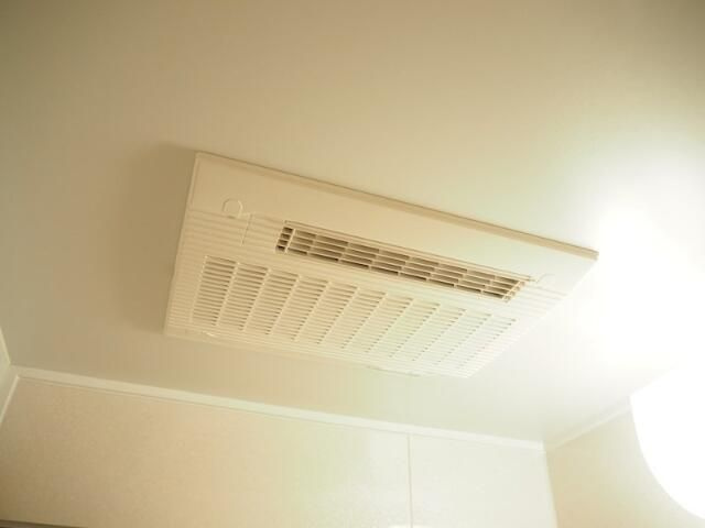 ルーブル大島弐番館の浴室