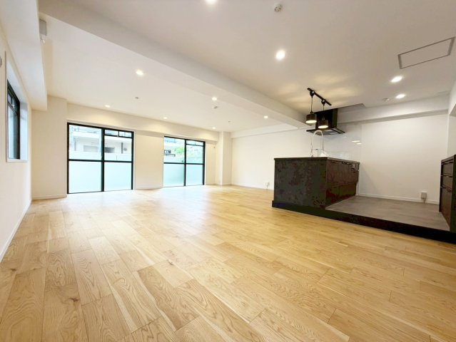 【居間・リビング】