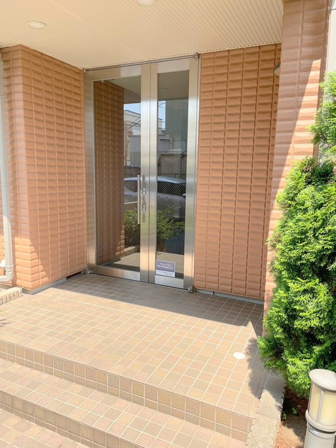 中野区上高田１丁目の賃貸マンションのエントランス|★オートロック付きエントランス★