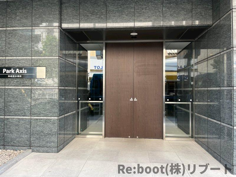 パークアクシス西船橋本郷町のエントランス
