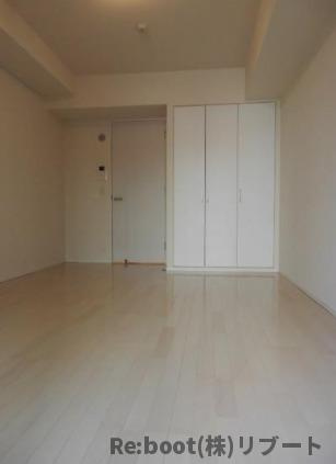 パークアクシス西船橋本郷町の居間・リビング