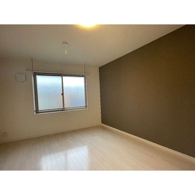 ルネコートお花茶屋の居間・リビング