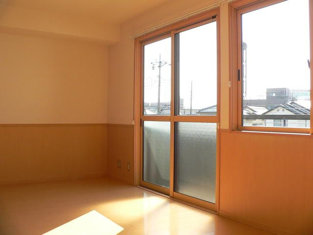 アゼリアの内装