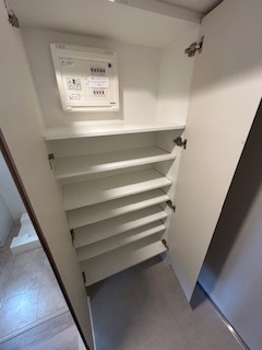 エスリードレジデンス江坂垂水町の収納|便利な収納スペースです