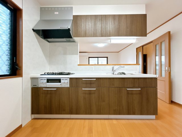 リフォーム中古戸建　本巣市七五三　平成18年築のキッチン