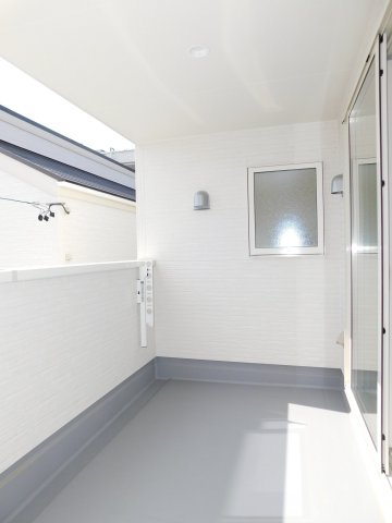 北名古屋市石橋郷の新築一戸建のその他|◇バルコニー◇　　急な天候の変化でも安心なインナーバルコニー♪