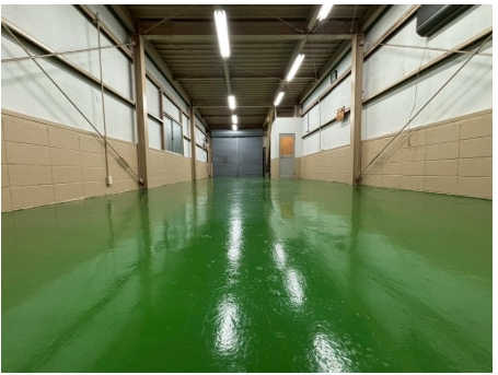 久御山町野村村東事務所兼倉庫の内装