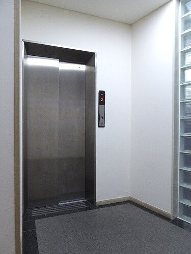 クオリア恵比寿イーストのその他|エレベーター　※2016年4月撮影