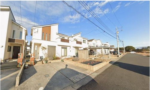 野田市清水公園東1丁目　中古戸建　平成27年築の駐車場