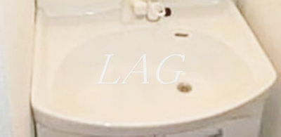 【独立洗面台】 | ペスカディルーチェ国立 | 独立洗面台です。