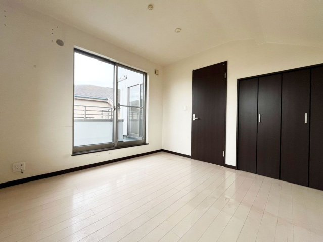 小平市花小金井５丁目の中古一戸建の洋室