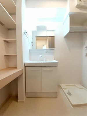 【洗面所】 | メゾン・ド・クレストⅡ