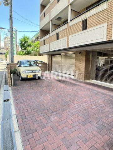 デンクマール50の駐車場