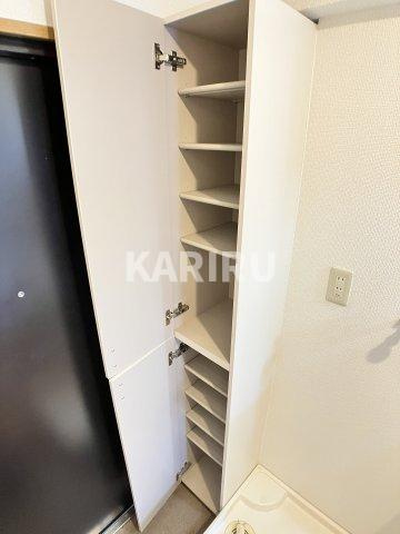 デンクマール50の玄関