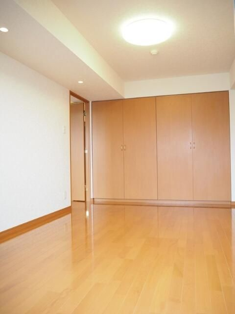 ルーブル中落合の寝室