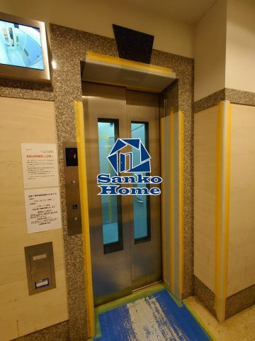 日神デュオステージ浅草三筋のエントランス