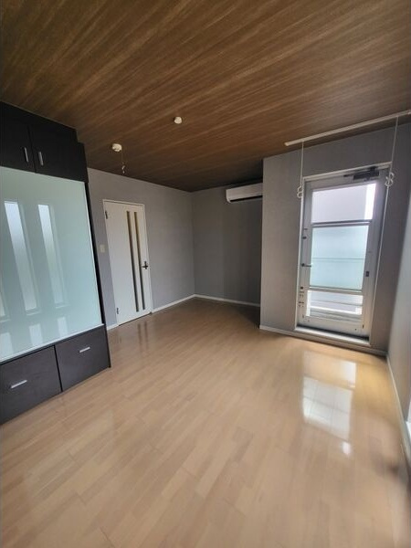 ノヴェル黒門の居間・リビング