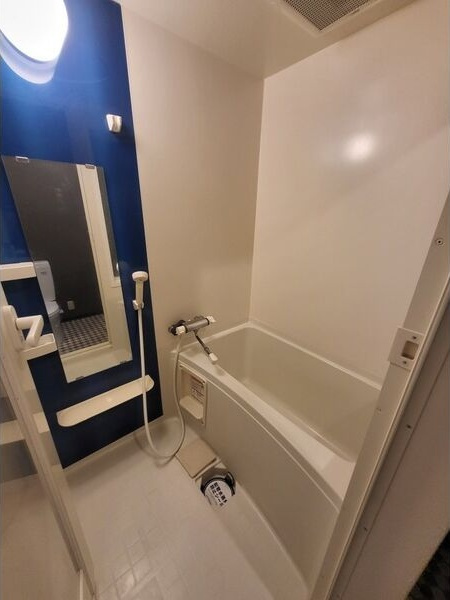 ノヴェル黒門の浴室