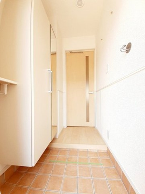 【玄関】 | クラール東鳥生　Ｂ